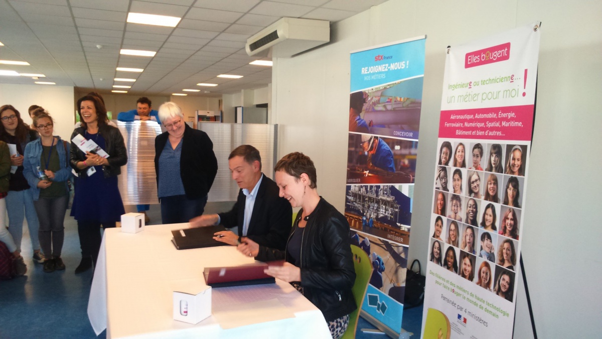 Signature du partenariat Elles Bougent et STX France à Saint-Nazaire