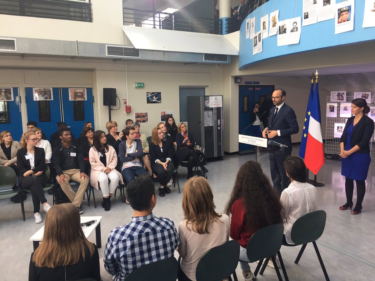 Lancement du Tour de France de l'égalité avec Elles Bougent