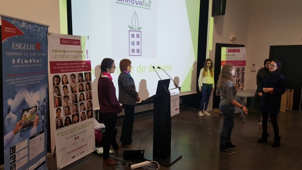 Challenge InnovaTech 2018 Normandie&nbsp;: EQUIPE ROUGE « INNOVATOIT » SUR LE THÈME DE LA VILLE DURABLE