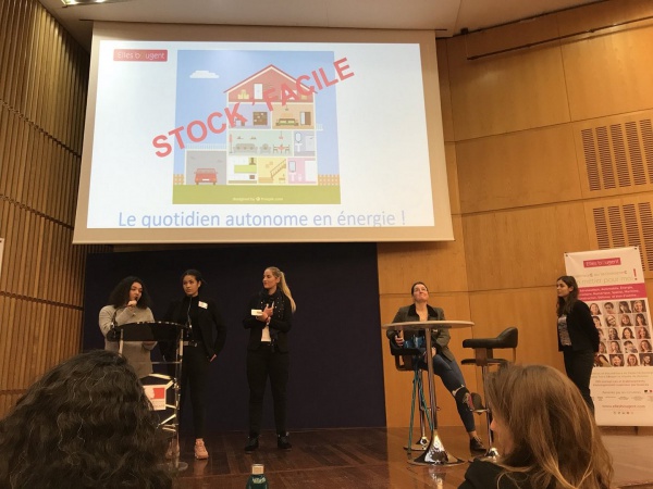 Challenge InnovaTech 2019 Ile-de-France&nbsp;: L'ÉQUIPE GRISE POUR LE PROJET « STOCK'FACILE »