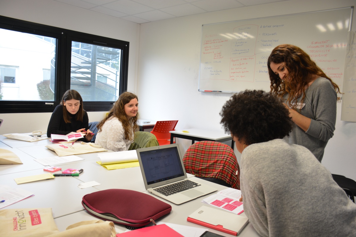 Challenge InnovaTech 2019 Emo-Lib