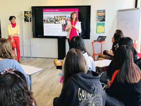 Elles innovent pour le Numérique en Ile-de-France&nbsp;: visite GRT Gaz avec les marraines Elles Bougent