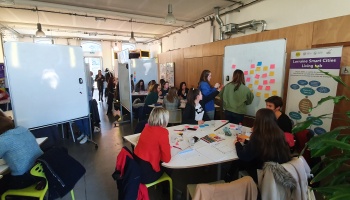 InnovaTech 2019 Centre Val-de-Loire 2019&nbsp;: l'équipe bleue pour le projet Locaux Room Centre