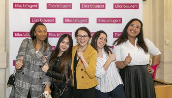 InnovaTech 2019 Centre Val-de-Loire 2019&nbsp;: l'équipe bleue pour le projet Locaux Room Centre