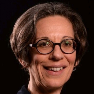 Emmanuelle T.
