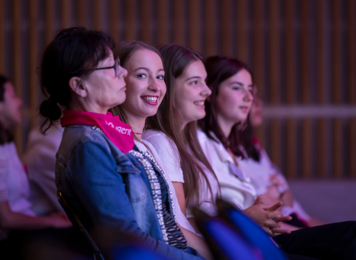 Sensibiliser, inspirer et accompagner les filles